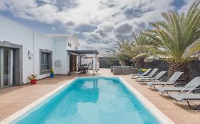 Lightbooking Villa Gisher Lanzarote